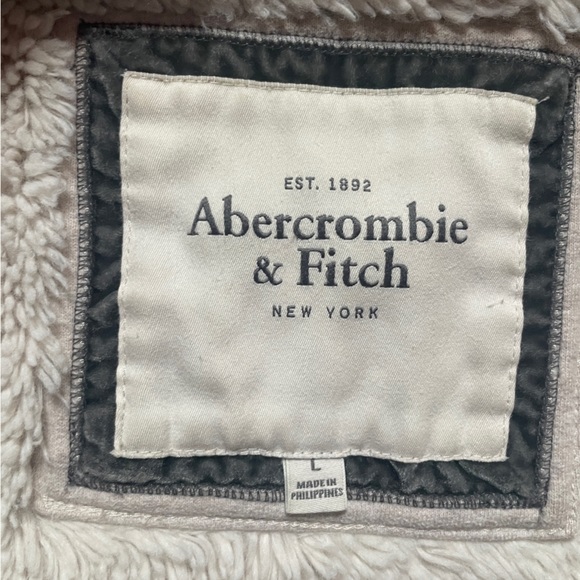 Abercrobie and Fitch Lined Hoodie Jacket - Picture 3 of 5